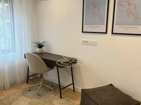 Rent, four bedroom apartment, 112m², Beograd, Srbija - image 34