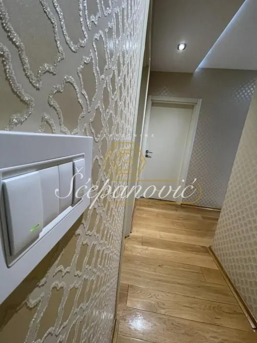 Sale, four bedroom apartment, 104m², Bulevar Evrope, Novi Sad Sve Podlokacije