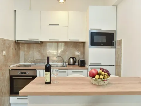 Prodaja, jednosoban stan, 44m², Budva, Crna Gora - image 8