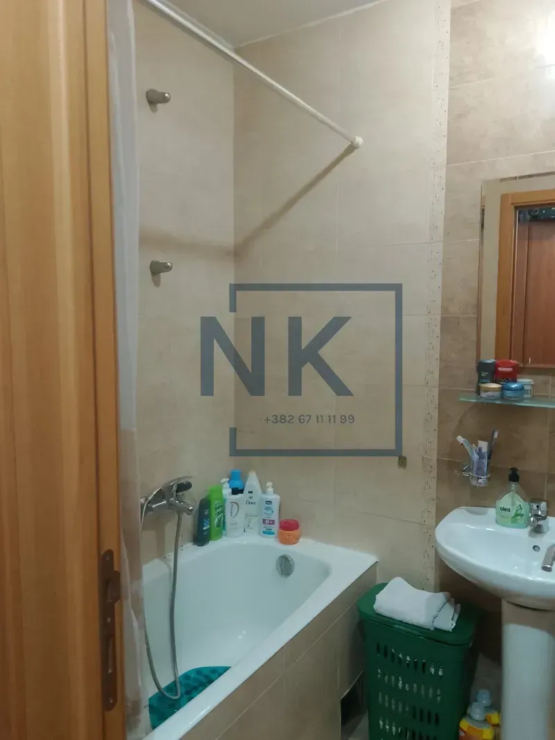 Izdavanje, jednosoban stan, 47m², Stari Aerodrom, Podgorica