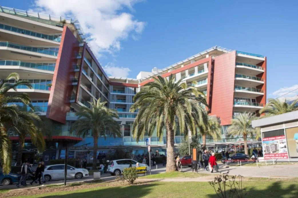 Sale, two bedroom apartment, 95m², Centar, Budva