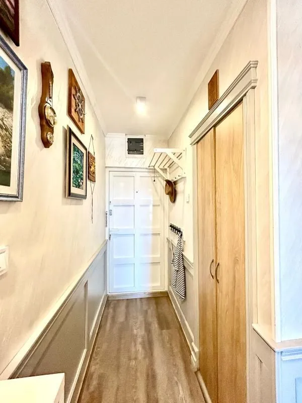 Izdavanje, trosoban stan, 85m², Babin Do, Budva