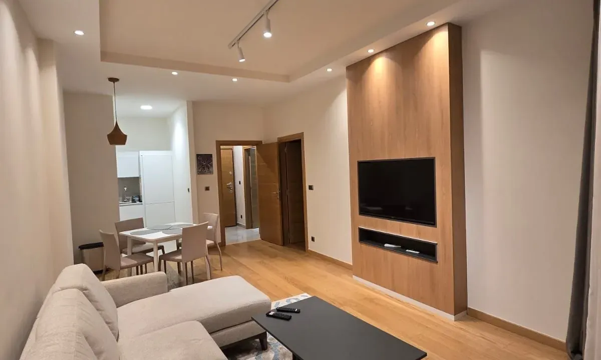 Izdavanje, jednosoban stan, 48m², Podgorica, Crna Gora