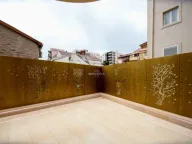 Izdavanje, dvosoban stan, 107m², Centar, Budva - image 5