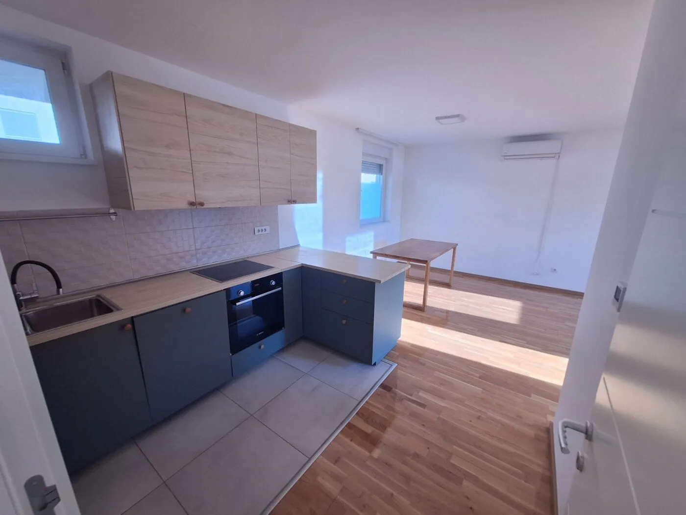 Prodaja, jednosoban stan, 74m², Veternik, Novi Sad Sve Podlokacije