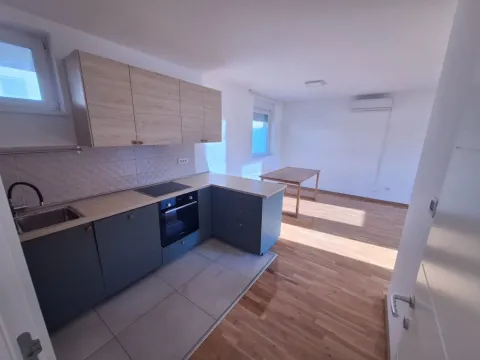 Prodaja, jednosoban stan, 74m², Veternik, Novi Sad Sve Podlokacije - image 4