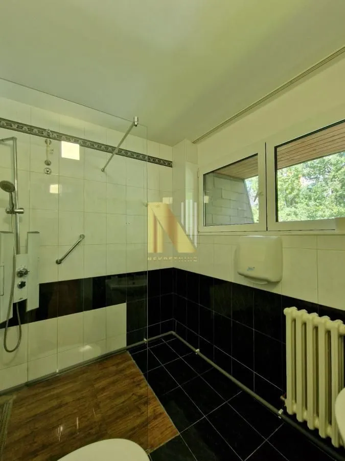 Rent, office space, 200m², Spens, Novi Sad Sve Podlokacije