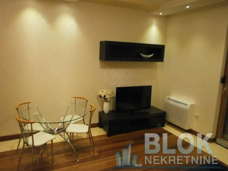 Rent, two bedroom apartment, 62m², Centar, Podgorica