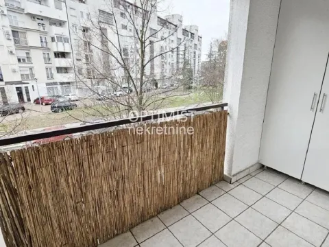 Prodaja, trosoban stan, 88m², Čukarička Padina, Beograd - image 6