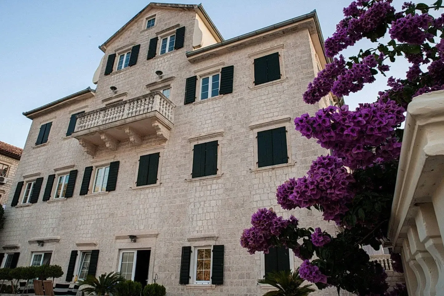 Sale, apartment, 54m², Kotor, Crna Gora