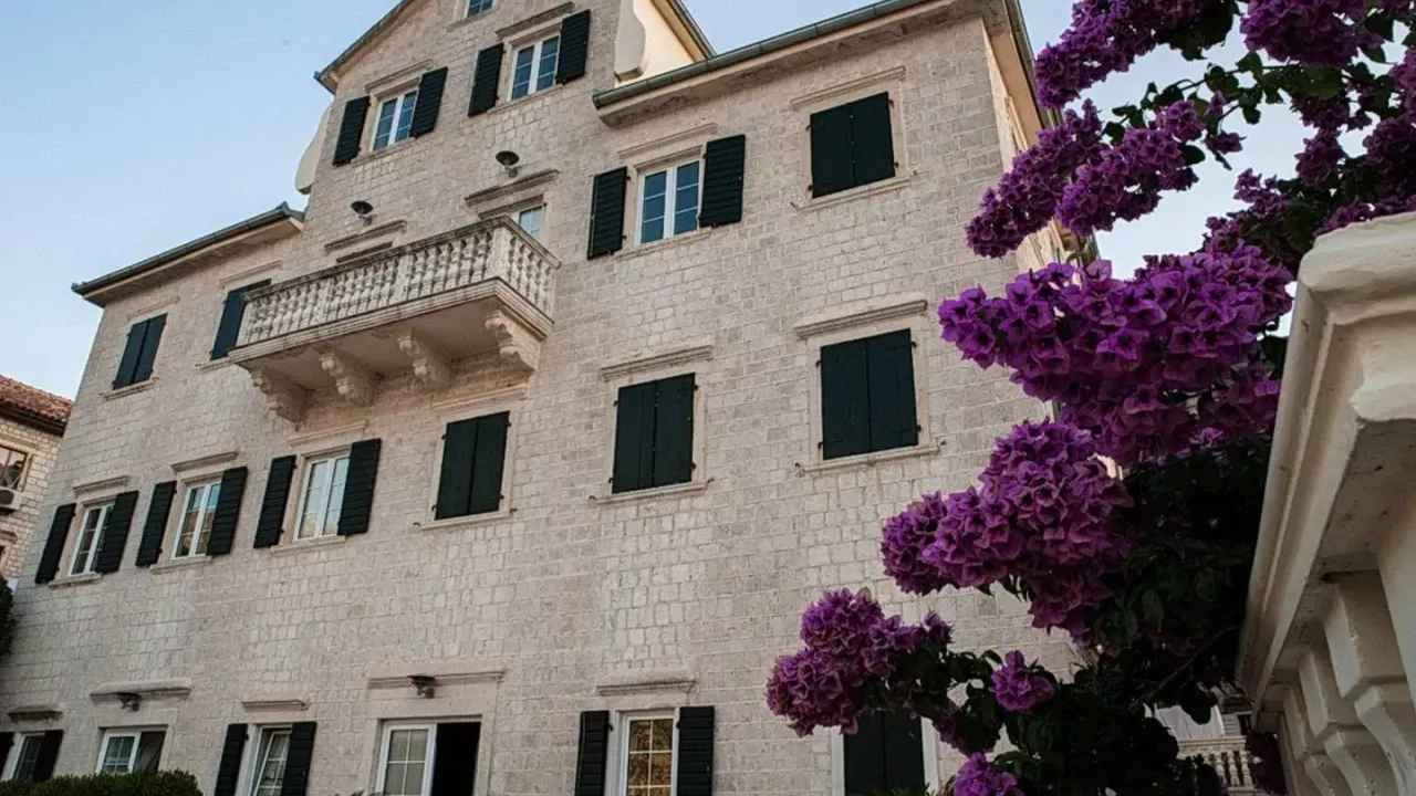 Prodaja, stan, 54m², Kotor, Crna Gora