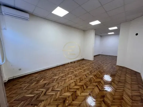 Rent, office space, 157m², Centar, Novi Sad - image 9