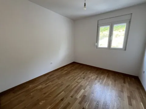 Rent, two bedroom apartment, 69m², Ljubović, Podgorica - image 11
