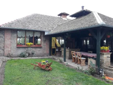 Sale, house, 230m², Srbobran, Novi Sad - image 2