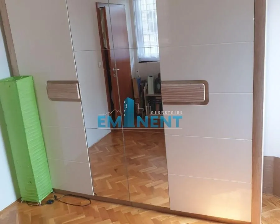 Sale, two bedroom apartment, 60m², Vojvode Vlahovica, Beograd