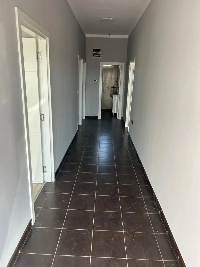 Rent, office space, 120m², Zemun Ugrinovci, Zemun Sve Podlokacije