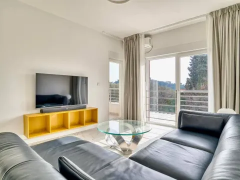 Sale, two bedroom apartment, 60m², Petrovac, Budva - image 2