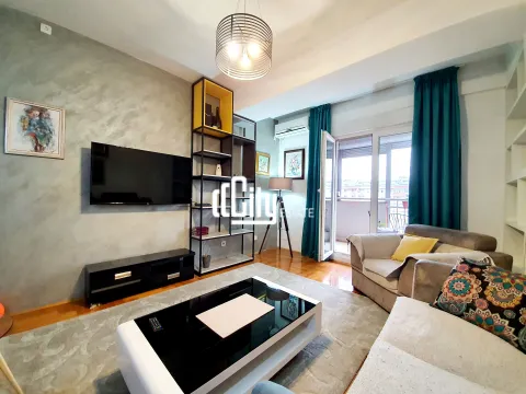 Izdavanje, dvosoban stan, 70m², City Kvart, Podgorica - image 7