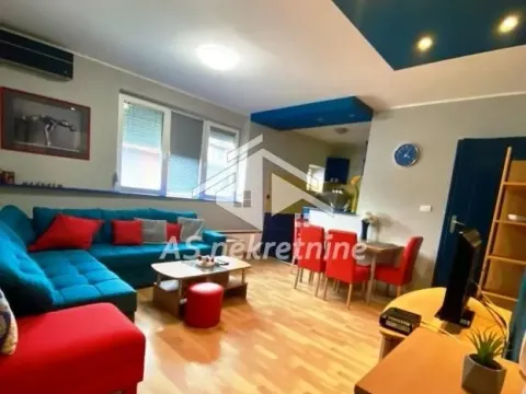 Izdavanje, dvosoban stan, 48m², Stari Grad, Beograd - image 2