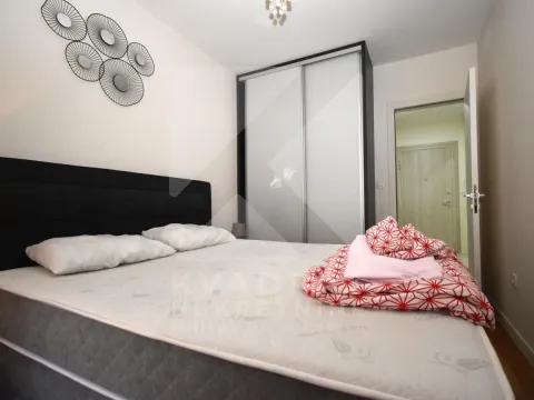 Rent, one bedroom apartment, 50m², Central Point, Podgorica - image 8
