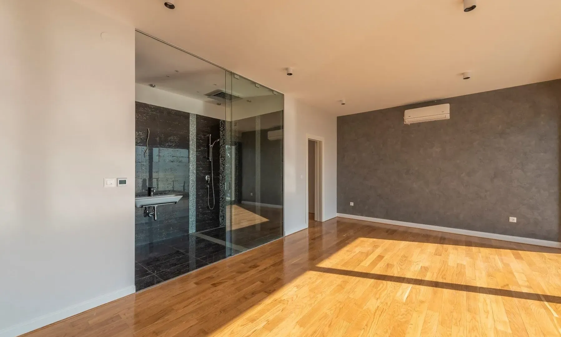 Sale, house, 327m², Tudorovići, Budva