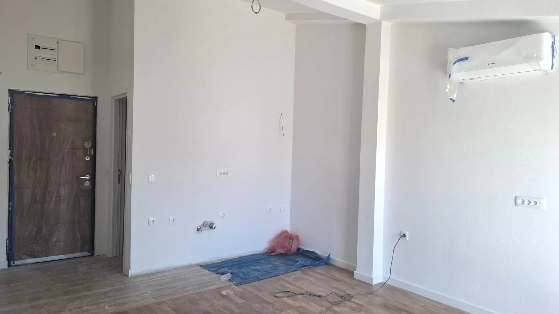 Prodaja, garsonjera, 26m², Centar, Bar