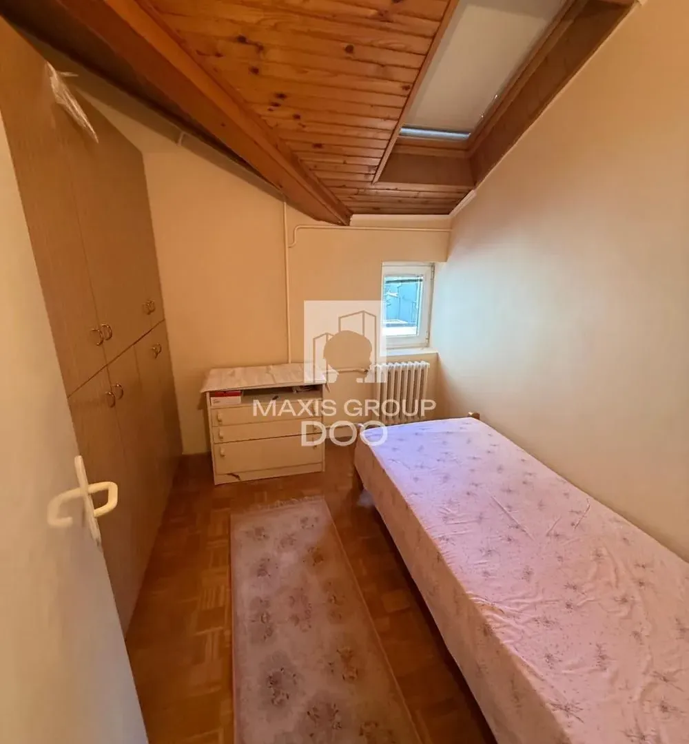 Prodaja, kuća, 153m², Bežanija, Beograd