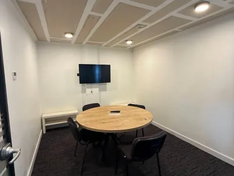 Rent, office space, 740m², Zeta, Podgorica - image 8