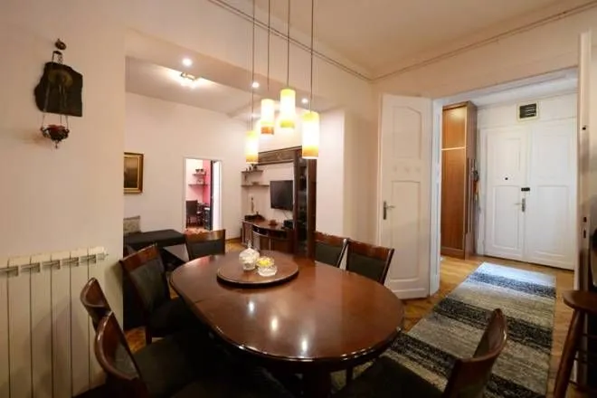 Sale, three bedroom apartment, 86m², Vračar Centar, Vračar Sve Podlokacije
