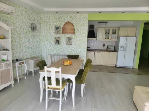 Izdavanje, stan, 119m², Dobre Vode, Bar - image 4