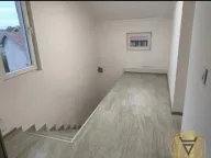 Izdavanje, kuća, 160m², Surčin, Beograd - image 8