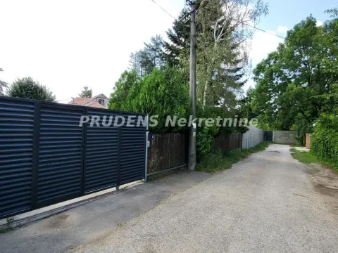 Sale, house, 400m², Voždovac Sve Podlokacije, Beograd - image 7