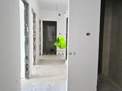 Sale, three bedroom apartment, 74m², Pantelej, Niš - image 6