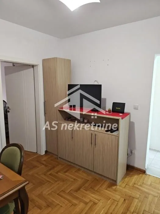 Rent, two bedroom apartment, 52m², Đeram Pijaca, Beograd
