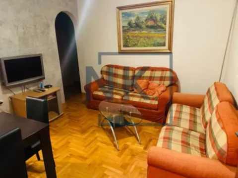 Izdavanje, jednosoban stan, 45m², Dalmatinska ulica, Podgorica - image 3