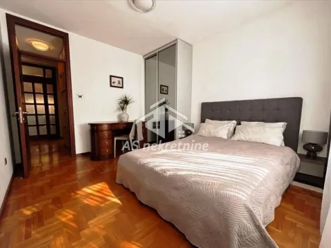 Izdavanje, dvosoban stan, 73m², Novi Beograd Blok 22, Novi Beograd Sve Podlokacije - image 7