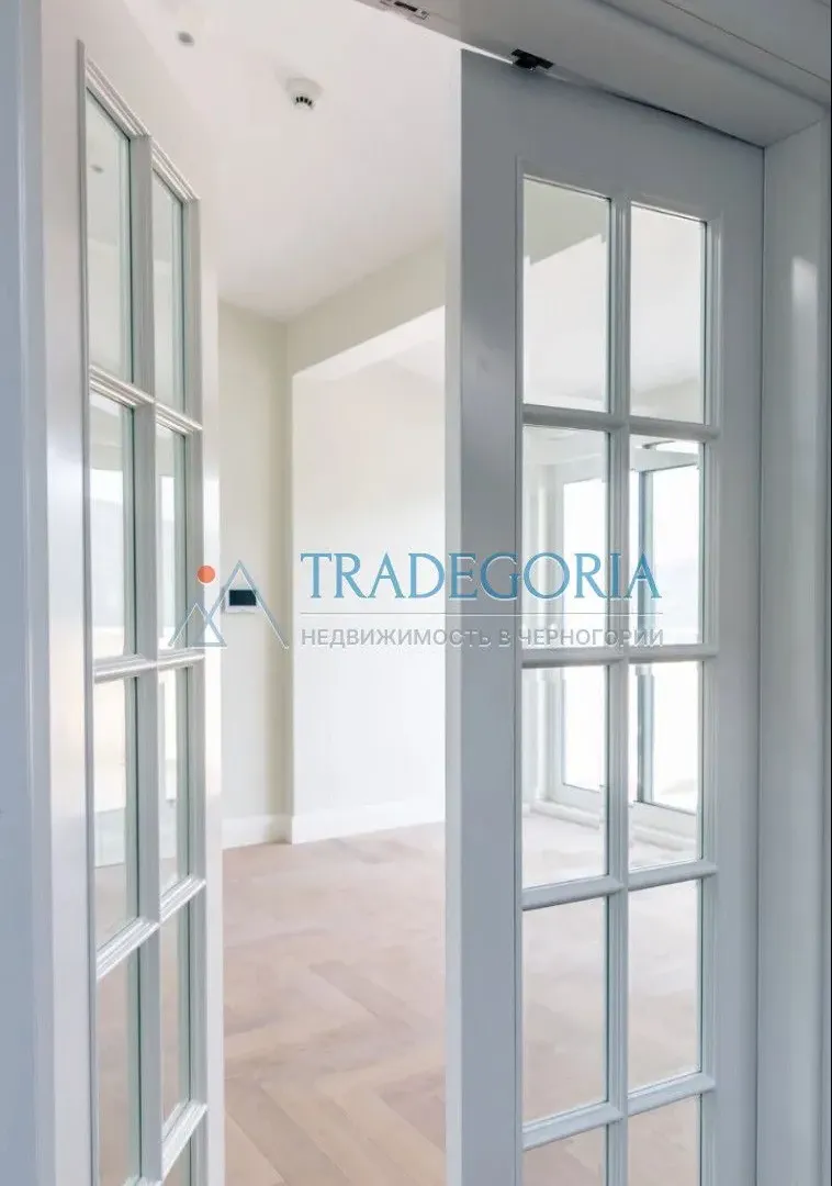 Prodaja, dvosoban stan, 151m², Đenovići, Herceg Novi