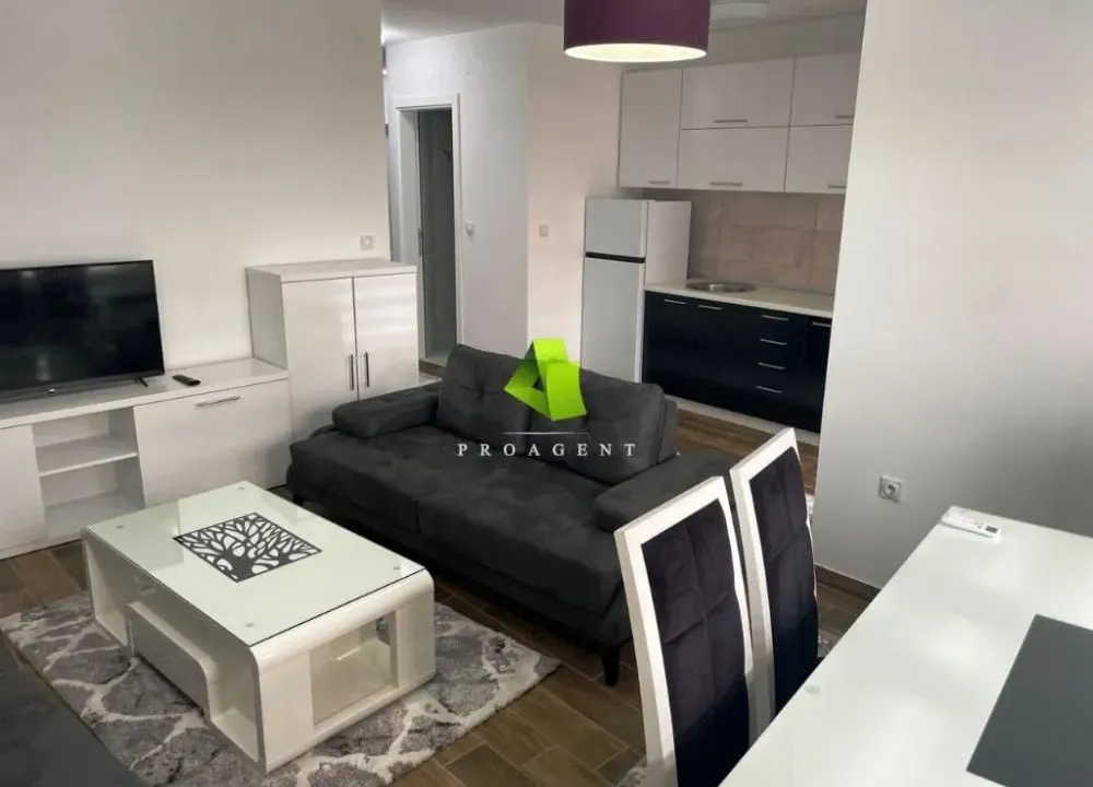 Izdavanje, dvosoban stan, 60m², Medijana, Niš