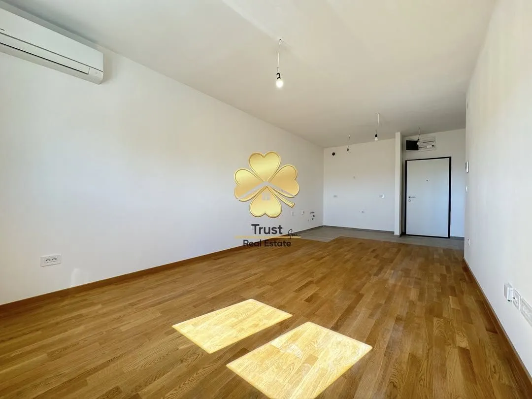 Rent, apartment, 47m², Stari Aerodrom, Podgorica