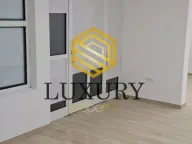 Izdavanje, poslovni prostor, 31m², Centar, Podgorica - image 5