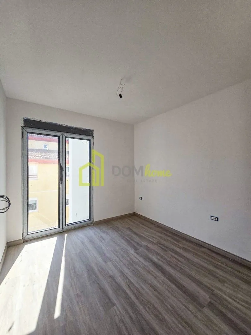 Sale, two bedroom apartment, 65m², Maine, Budva