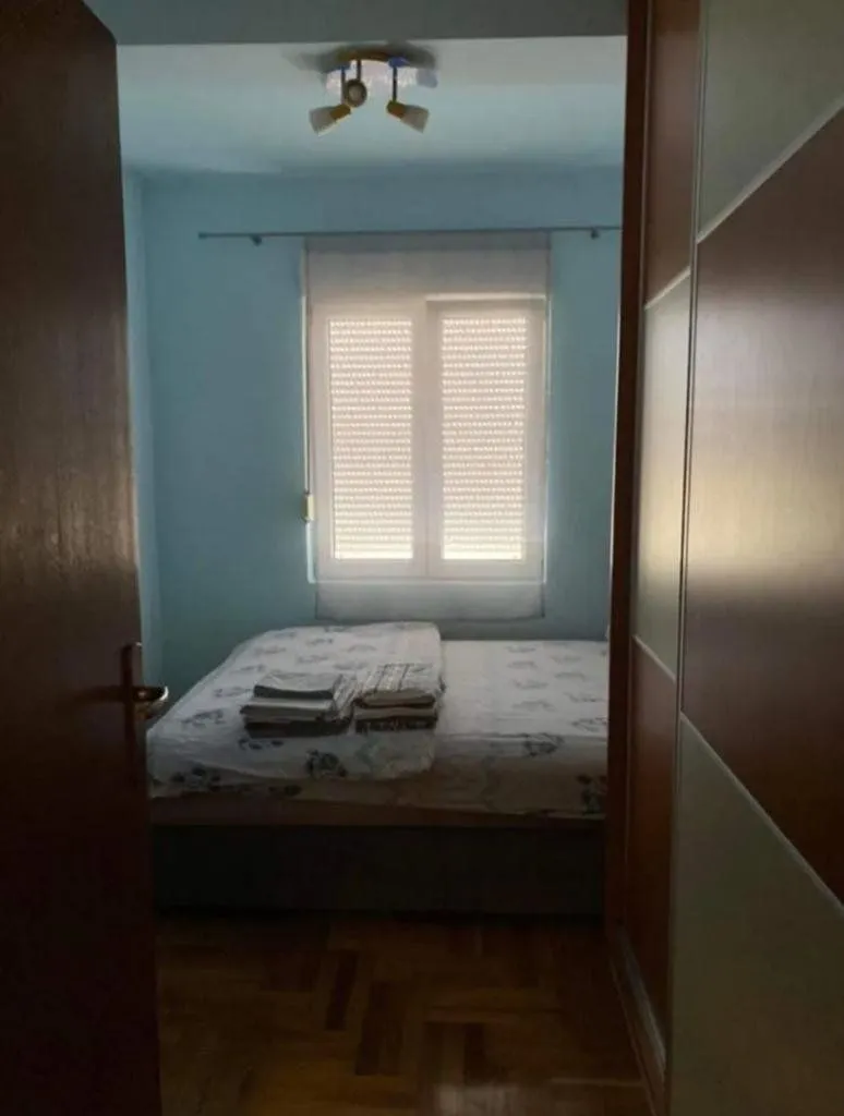 Rent, one bedroom apartment, 54m², Stari Aerodrom, Podgorica