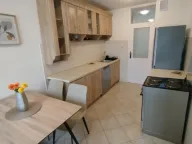 Izdavanje, dvosoban stan, 70m², Pobrežje, Podgorica - image 5