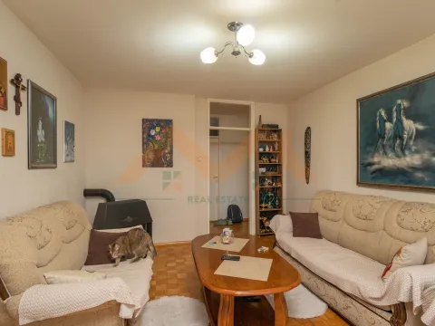 Prodaja, dvosoban stan, 72m², Pobrežje, Podgorica - image 11