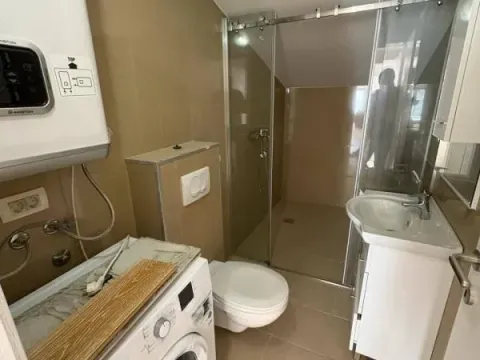 Sale, three bedroom apartment, 171m², Petrovac, Budva - image 5