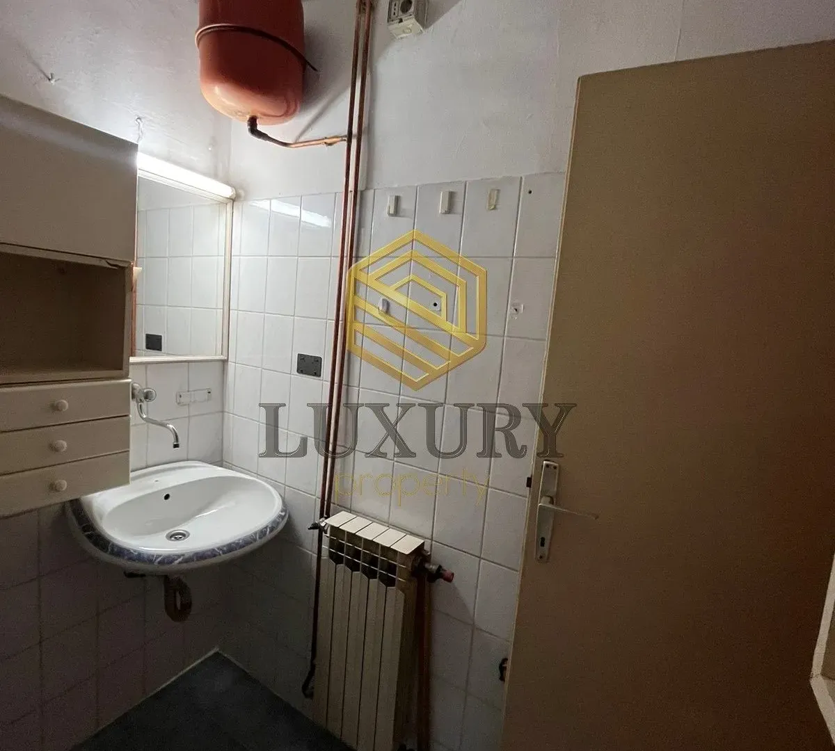 Rent, two bedroom apartment, 70m², Centar, Podgorica