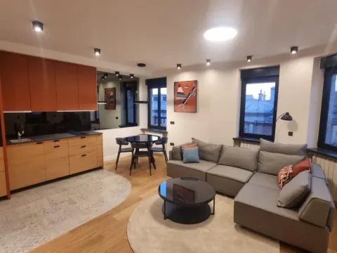 Izdavanje, trosoban stan, 60m², Stari Grad, Beograd - image 3