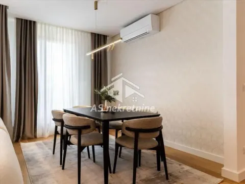 Izdavanje, trosoban stan, 104m², Vračar Sve Podlokacije, Beograd - image 4