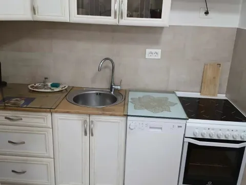 Rent, one bedroom apartment, 43m², City Kej, Podgorica - image 3