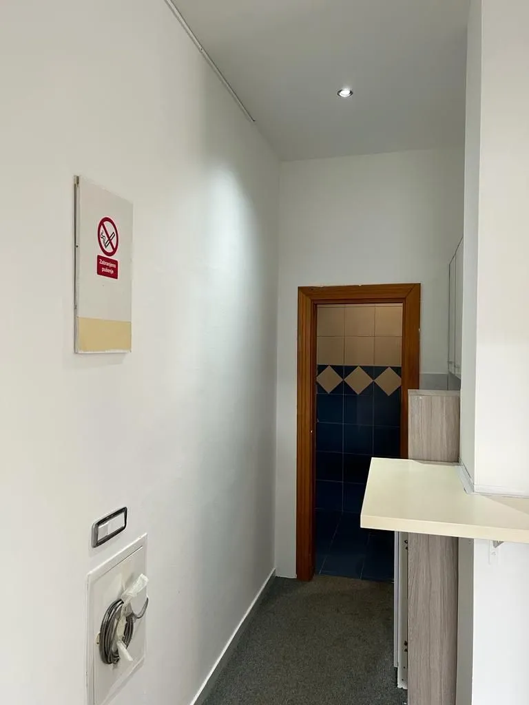 Sale, office space, 54m², Podgorica, Crna Gora